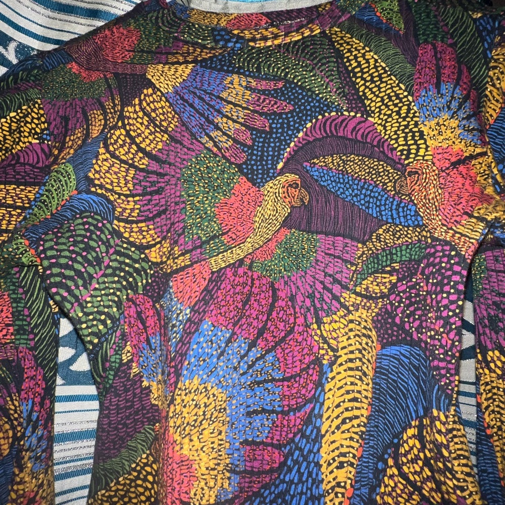 Colorful Parrot Print Top